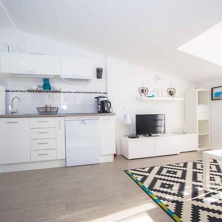 Apartments In Rogoznica 36019 ภายนอก รูปภาพ