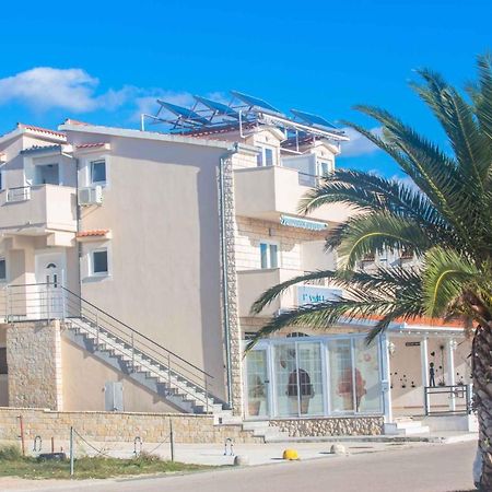Apartments In Rogoznica 36019 ภายนอก รูปภาพ