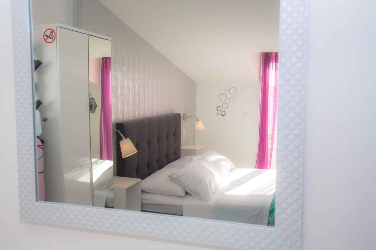 Apartments In Rogoznica 36019 ภายนอก รูปภาพ