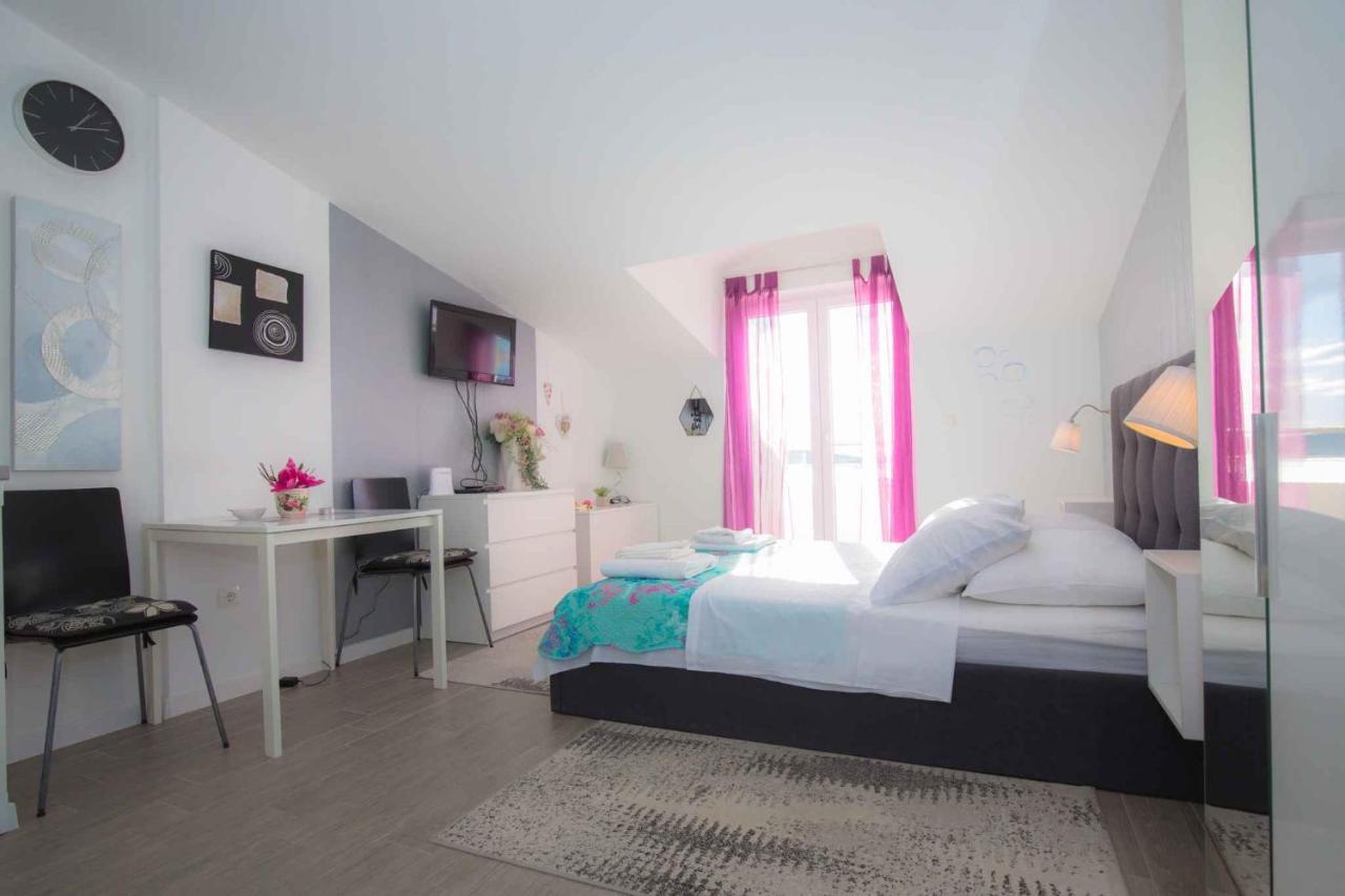 Apartments In Rogoznica 36019 ภายนอก รูปภาพ