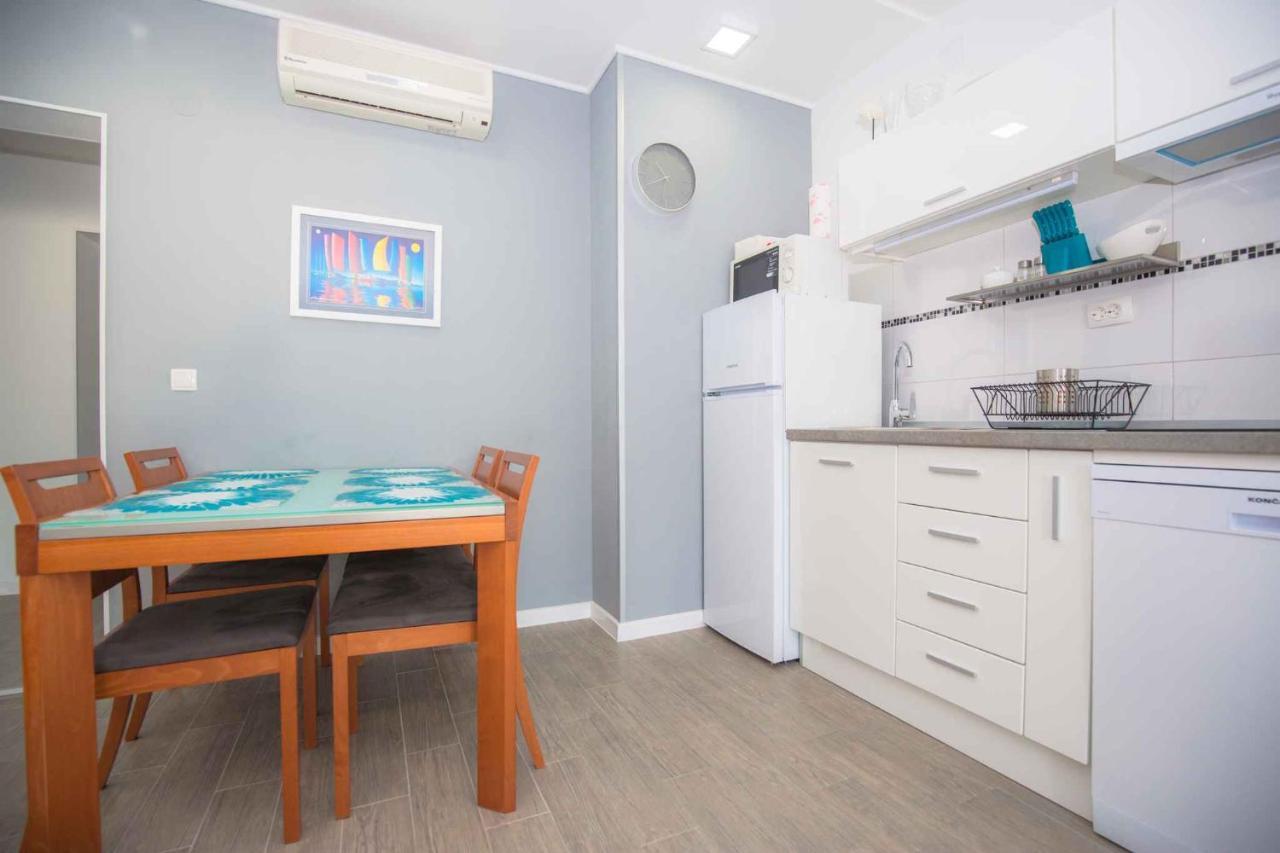 Apartments In Rogoznica 36019 ภายนอก รูปภาพ